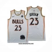 Camiseta Chicago Bulls Michael Jordan #23 Ciudad 2024-25 Blanco