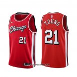 Camiseta Chicago Bulls Thaddeus Young #21 Ciudad 2021-22 Rojo