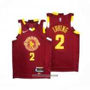 Camiseta Cleveland Cavaliers Kyrie Irving #2 Ciudad Rojo