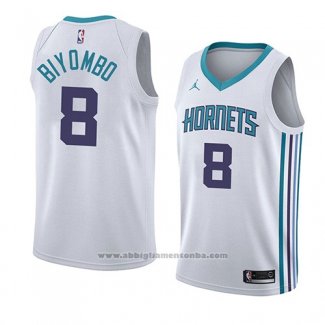 Camiseta Charlotte Hornets Bismack Biyombo #8 Association 2018 Blanco