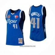 Camiseta Dallas Mavericks Kyrie Irving #41 Hall of Fame Mitchell & Ness 1998 Azul