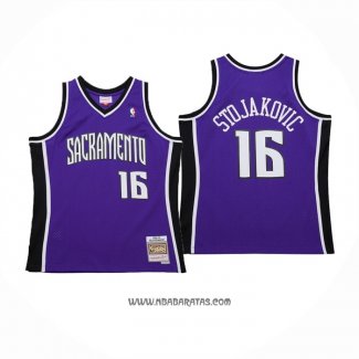 Camiseta Sacramento Kings Peja Stojakovic #16 Mitchell & Ness 2002-03 Violeta