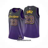 Camiseta Los Angeles Lakers LeBron James #23 Ciudad 2024-25 Violeta