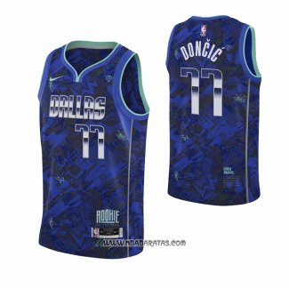 Camiseta Dallas Mavericks Luka Doncic #77 MVP Azul