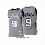 Camiseta San Antonio Spurs Tony Parker #9 Hall Of Fame Mitchell & Ness 2001 Gris