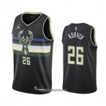 Camiseta Milwaukee Bucks Kyle Korver #26 Statement 2020-21 Negro