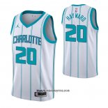 Camiseta Charlotte Hornets Gordon Hayward #20 Association 2020-21 Blanco