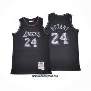 Camiseta Los Angeles Lakers Kobe Bryant #24 Swingman Mitchell & Ness 1996-97 Negro