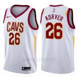 Camiseta Cleveland Cavaliers Kyle Korver #26 Association 2017-18 Blanco